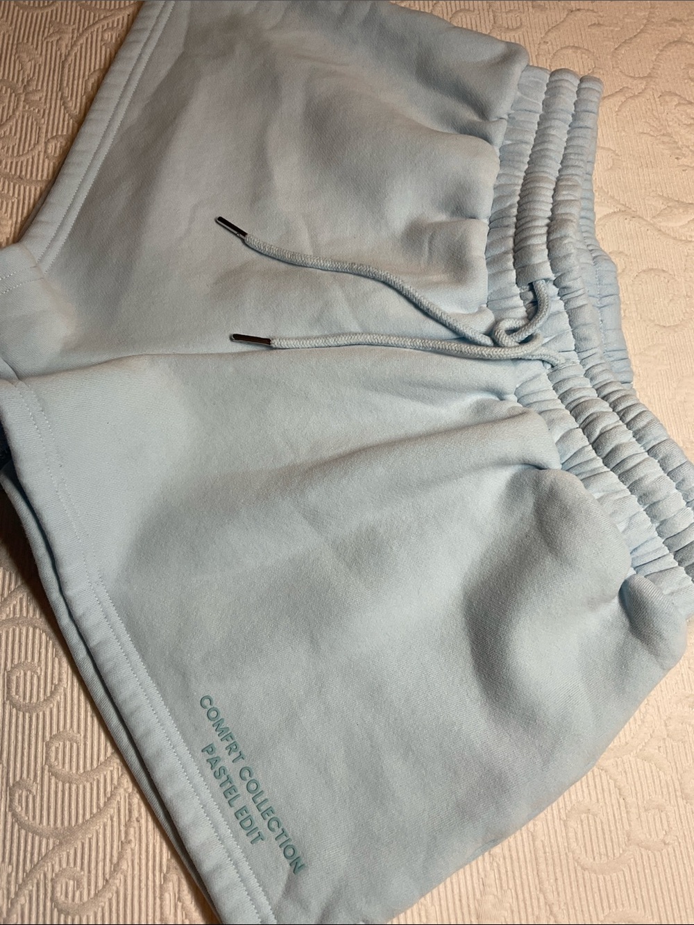 Comfrt Collection pastel Edit Light Blue Pastel Drawstring Lounge Shorts. Med - Picture 5 of 12